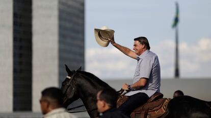 O presidente Jair Bolsonaro no dia 15, durante manifestação em Brasília.