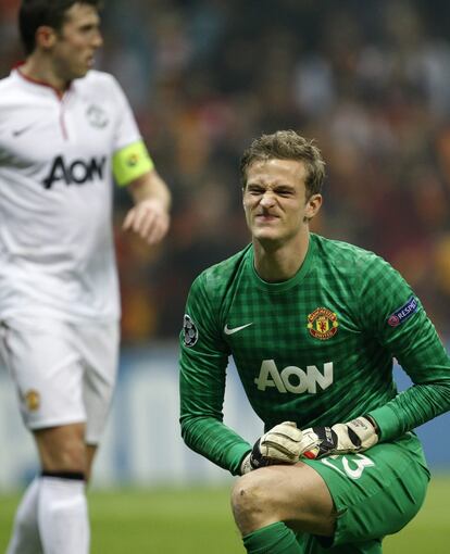 Lindegaard lamenta el gol encajado ante el Galatasaray.