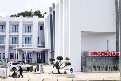 Imputados el hijo y la nuera de la octogenaria abandonada muerta en una silla de ruedas ante un hospital de Jaén