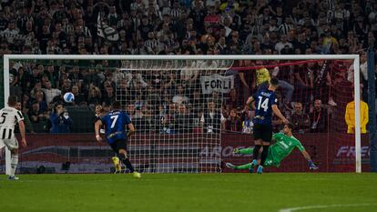 Gol de Perisic de penalti.