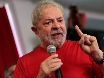 Lula, este miércoles en un acto público mientras el tribunal debatía su condena.