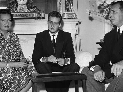 (Original Caption) 7/20/1957-Don Juan of Spain, his wife Dona Maria and son Juan Carlos. Royal Family of Spain in Switzerland.