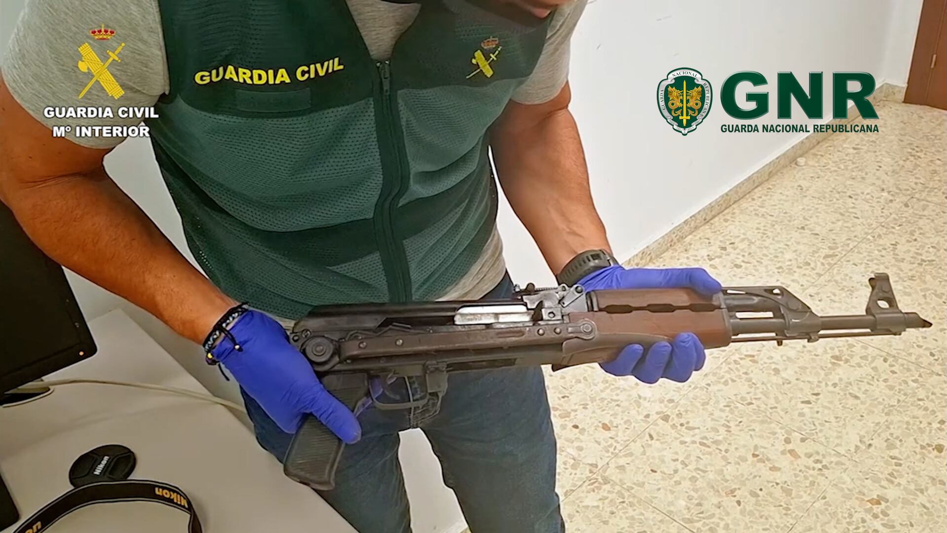 La Guardia Civil y la GNR portuguesa interceptan 10 toneladas de hachís a una red de narcotráfico en el Guadiana
