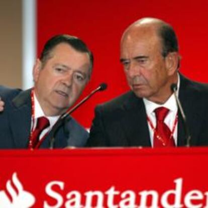 Alfredo Sáenz, consejero delegado de Santander, junto a Emilio Botín, presidente del grupo.