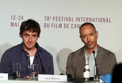 Paul Mescal y Oliver Hermanus, en una conferencia de 'The History of Sound', este jueves en Cannes.