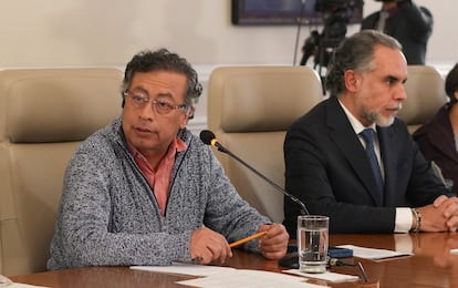 El presidente de Colombia, Gustavo Petro, y el ministro del Interior, Armando Benedetti.