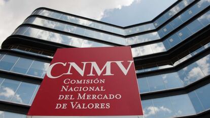 Exterior de la sede de la CNMV, en Madrid.