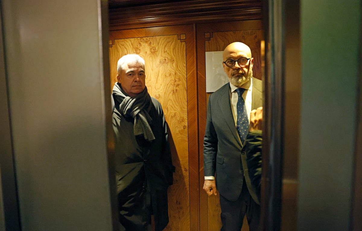 El PSOE avisó a Teijelo por burofax hace un año de que no le pagaría las dos facturas y dice que se