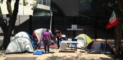 Acampada en los alrededores del Senado.