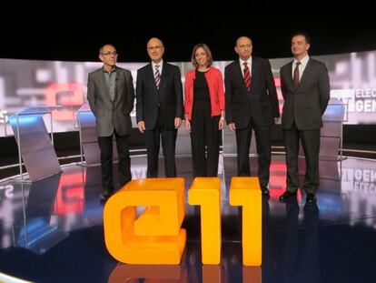 Los cinco candidatos catalanes posan antes de iniciarse el debate electoral de TV3.