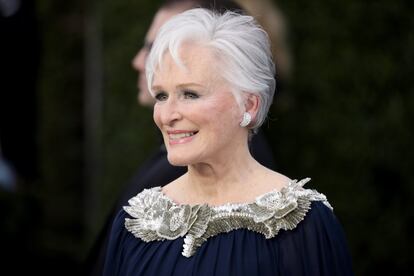 La actriz Glenn Close, secundaria en 'Hillbilly', compite por el Oscar con Olivia Colman, por 'El padre', nominada a mejor película como 'Mank', la favorita con 10 candidaturas, entre ellas, al mejor director, David Fincher, y actor protagonista, Gary Oldman. La ceremonia se celebrará el domingo 25 de abril en el teatro Dolby de Los Ángeles en una gala presencial.