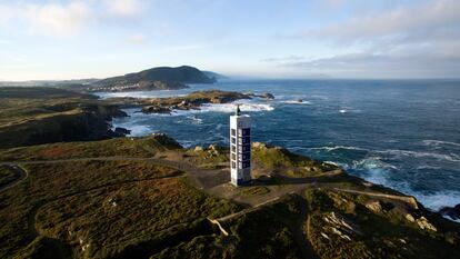 Faro y punta de Frouxeira, en el municipio coruñés de Valdoviño.