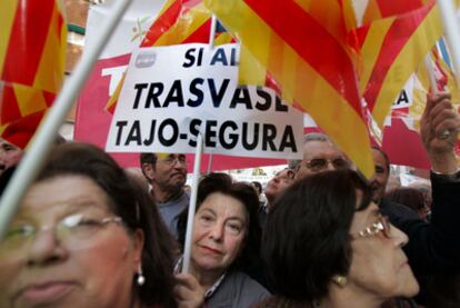Manifestación en Murcia en 2009 a favor del trasvase Tajo-Segura.