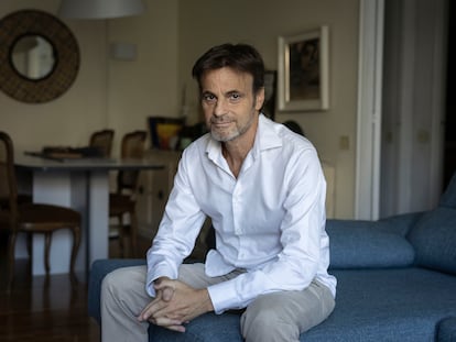 El letrado Jaume Asens, en su domicilio de Barcelona durante la entrevista.