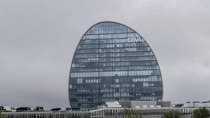 Edificio de la Vela en las Tablas.