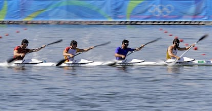 Iñígo Pena, Oscar Carrera ,Rodrigo Germade y Javier Hernanz Agueria, de España, durante un entreno para las pruebas clasificatorias.