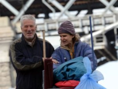 Richard Gere y Kyra Sedgwick durante el rodaje de "Time Out of Mind".