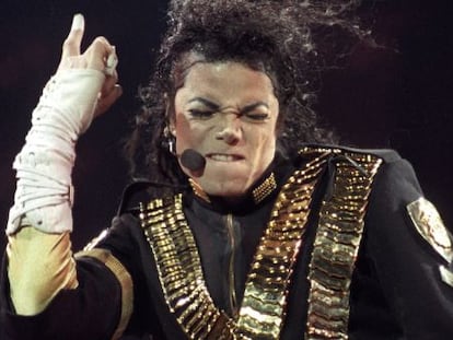 Michael Jackson faleceu em 25 de junho de 2009.