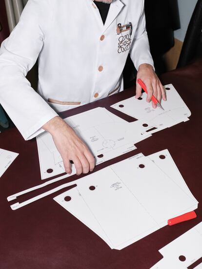 Los modelistas se encargan de levantar los prototipos.