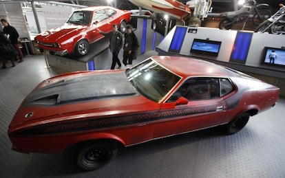 Un clásico también en el cine. Imagen del Ford Mustang que se utilizó en la película de James Bond "Diamantes para la Eternidad" durante una muestra en el Museo Nacional en Beaulieu, al sur de Inglaterra.