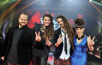 David Barrull, Estela Amaya, Jaume Mas y Dina Arriaza tratarán de ganarse hoy a la audiencia en 'La voz'.