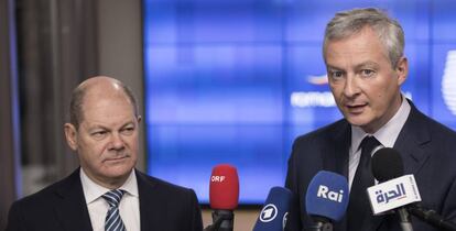 El ministro de Finazas alemán, Olaf Scholz (izquierda), junto al ministro de Economía francés, Bruno Le Maire (derecha).