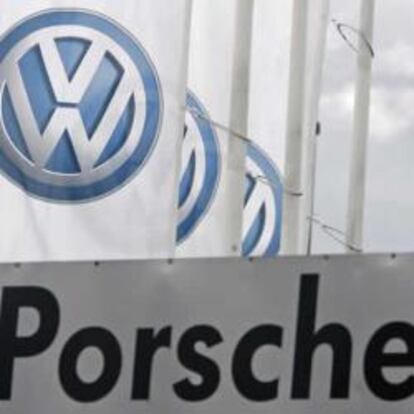 Porsche señala que continúan las negociaciones sobre la fusión con Volkswagen