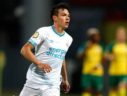 Lozano durante el partido contra el Fortuna Sittard.