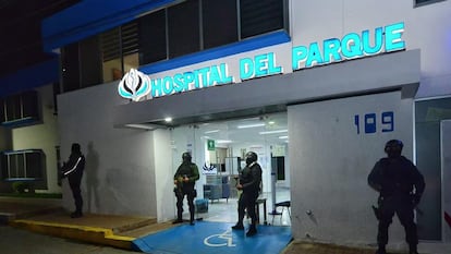 El pasado 4 de noviembre, autoridades de Salud y Fiscalía de Durango catearon un hospital privado en la ciudad de Durango a causa de las denuncias por casos de meningitis.