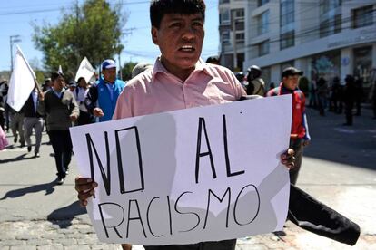 Un manifestante oficialista durante una movilización en La Paz, el pasado martes.