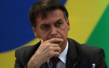 El presidente electo de Brasil, Jair Bolsonaro, en una reunión con gobernadores.