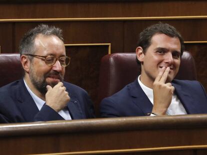 Juan Carlos Girauta y Albert Rivera, en una imagen de archivo. 