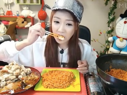 Mukbang ¿"food porn" en las pantallas?