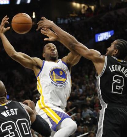 Iguodala y Leonard.