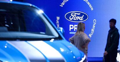 Puesto de Ford en el Salón del Motor de Bruselas, el viernes.