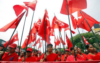 Manifestación por el Día del Trabajador del Partido Comunista Indio en Bengaluru (India).
