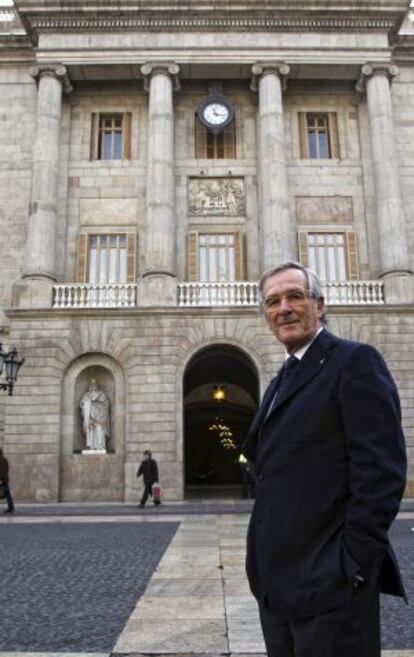 Xavier Trias, frente al Ayuntamiento de Barcelona.