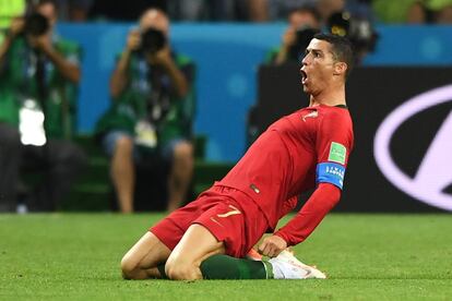 Cristiano Ronaldo celebra su segundo gol.