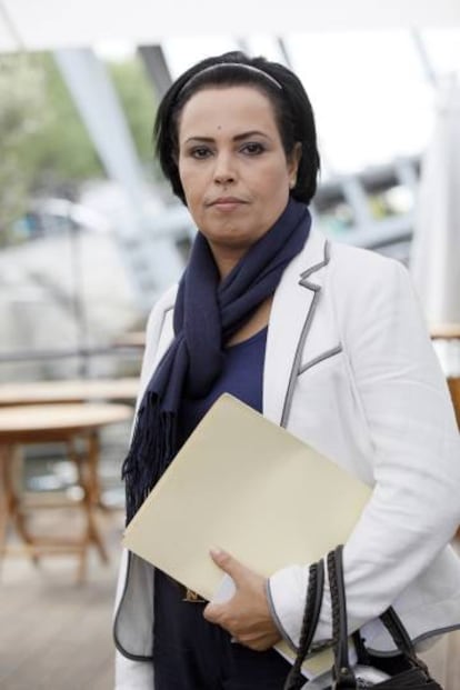 Najat Anwar, presidenta de Touche Pas à Mon Enfant (No toques a mi niño) en 2011.
