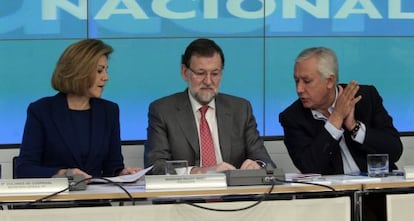 Cospedal, Rajoy i Arenas en la reunió del comitè executiu nacional del 23 de març.