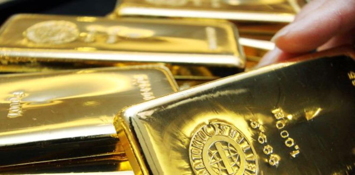 El oro perfora por primera vez en la historia los 2.500 dólares por ...