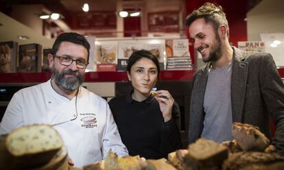 De izquierda a derecha Josep Antoni Ribas, Anna Bellsolà y Jordi Morera.