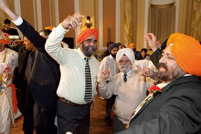 Sikh wedding at City Hall, Cardiff, Wales, 2008, incluida en Only Human, exposición que le dedicará la National Portrait Gallery (7 mar.-27 may.)