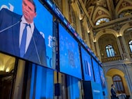 MADRID, 17/12/2025.-El consejero delegado, Juan Flames, ha presentado este miércoles el Informe de Mercado de 2025, un año en el que la Bolsa española ha mantenido una rentabilidad del 4,1 %, y se ha situado entre las mejores de Europa y de Estados Unidos. La Bolsa española cerrará el año con una revalorización que alcanza actualmente el 46 %, y que la sitúa por tercer ejercicio consecutivo entre los mejores índices de los mercados mundiales, mientras que ha registrado crecimientos récord en volumen negociado, ampliaciones de capital, y dividendos.Hasta noviembre, el reparto de dividendos al accionista por parte de las empresas cotizadas ha alcanzado los 38.700 millones de euros en las distintas fórmulas de retribución, la segunda cifra más alta de la serie histórica.- EFE/ Vega Alonso