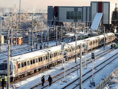 Las imágenes del accidente de tren de alta velocidad en Ankara, Turquía