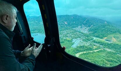 Lula da Silva observa los estragos de las lluvias torrenciales en São Paulo