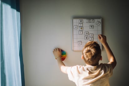 Los TEA afectan a 1 de cada 100 niños en España y afecta más a los niños que a las niñas, según Autismo España.