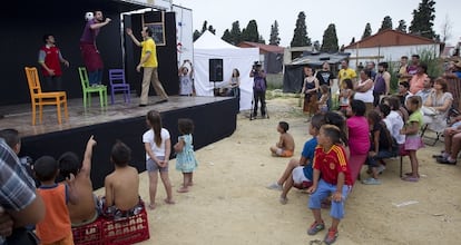 Un momento de la representaci&oacute;n de &#039;Derrumbe&#039;, en El Vacie.