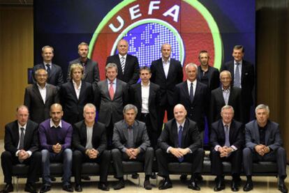 Pep Guardiola y José Mourinho coincidieron ayer en el Foro anual de entrenadores que la UEFA celebró en Nyon