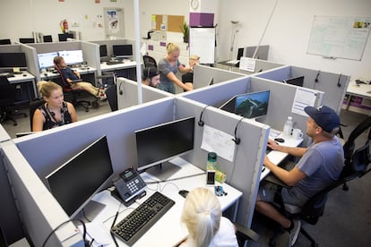 Un 'call center' en Fuengirola (Málaga), en una imagen de archivo.